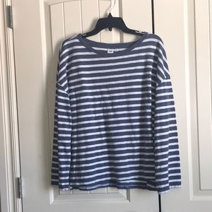 Gap women’s long sleeve top